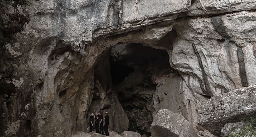 Il Tg2 nella bufera: Orgosolo e il canto a tenore associati ai sequestri di persona