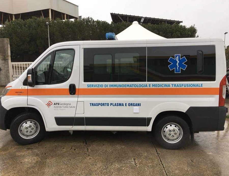 Nuoro. In partenza la nuova ambulanza per il trasporto di organi e sangue