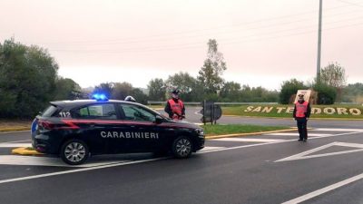 Un posto di blocco dei Carabinieri