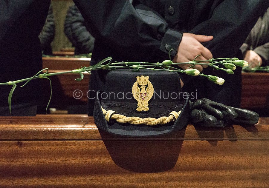Nuoro celebra le vittime di femminicidio con una santa messa alle Grazie