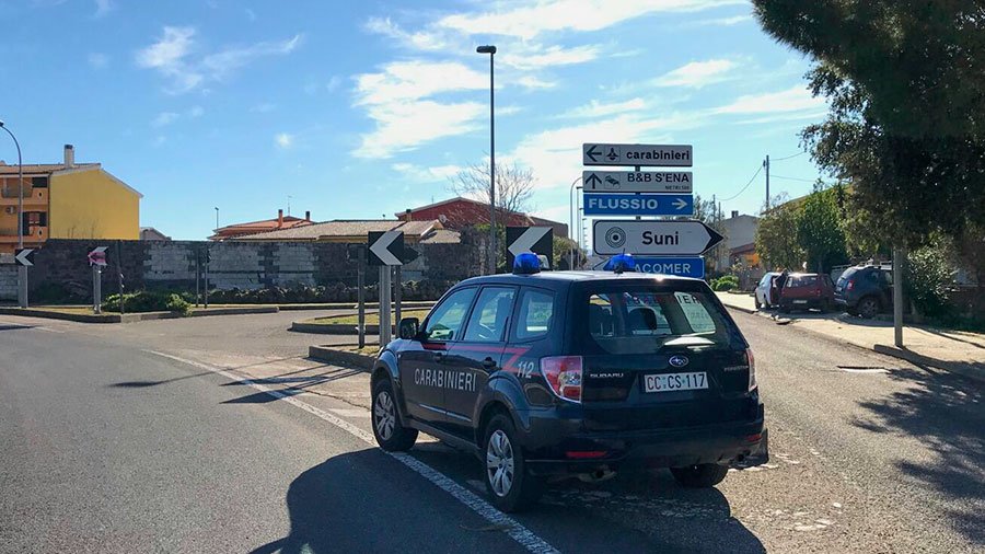 Furto in un magazzino zootecnico: rubati attrezzi agricoli e mangime