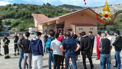 L'incontro sulla sicurezza tra VVFF e studenti