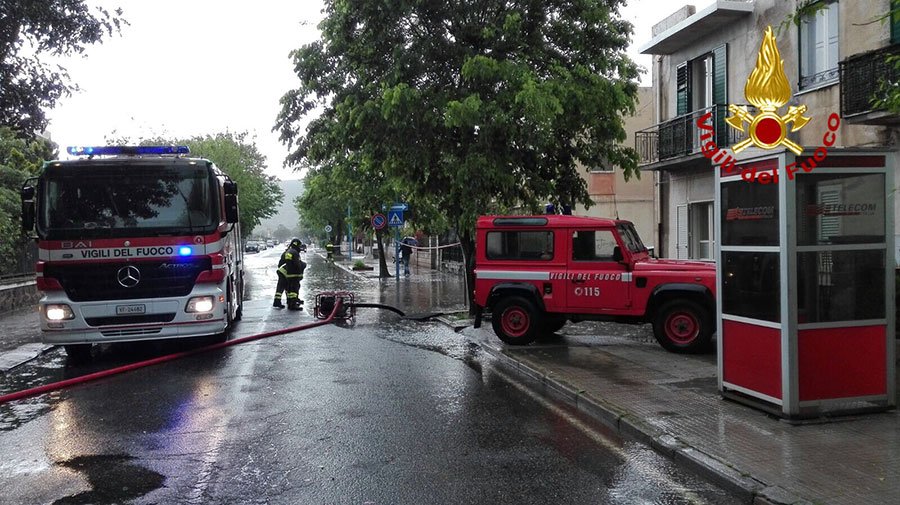 Maltempo. Bosa allagata dopo i forti temporali odierni