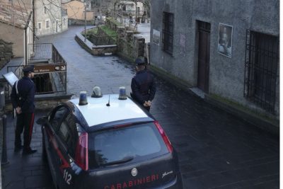I Carabinieri impegnati durante le ricerche delle due escursioniste