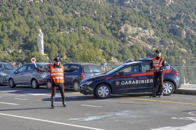 Carabinieri alla solitudine