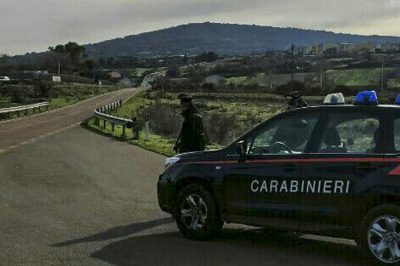 Carabinieri in una piazzola
