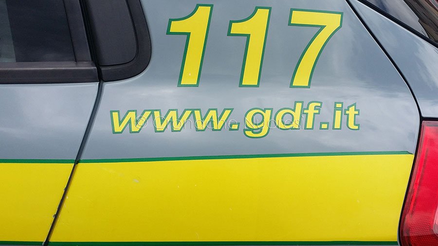 Baja Sardinia: la Guardia di Finanza sequestra un hotel per riciclaggio di denaro