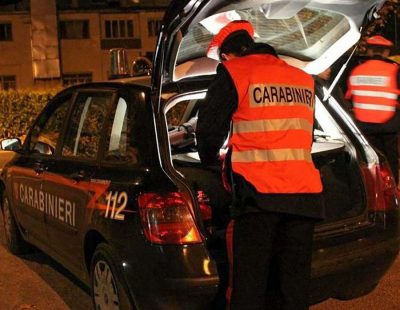 Un controllo dei Carabinieri durante la notte