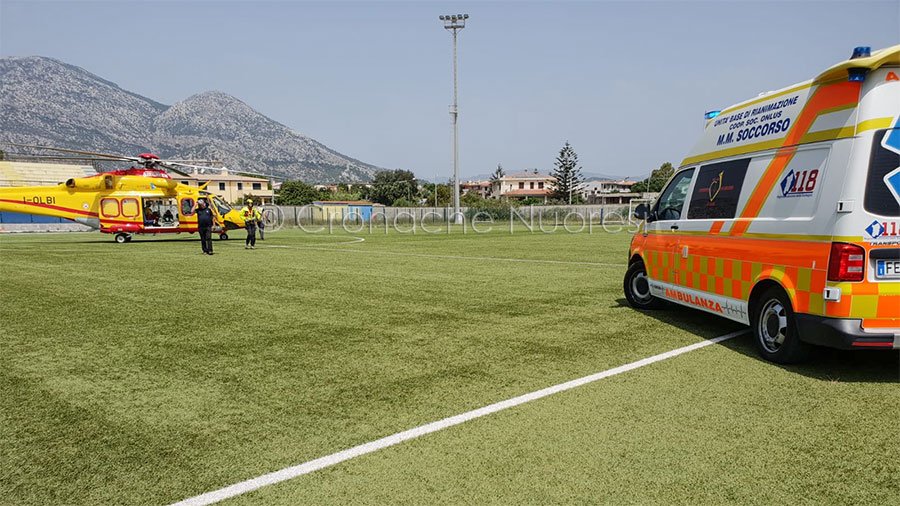 Orosei. Convulsioni dalla parrucchiera:  interviene il 118 e il trasporto in elisoccorso