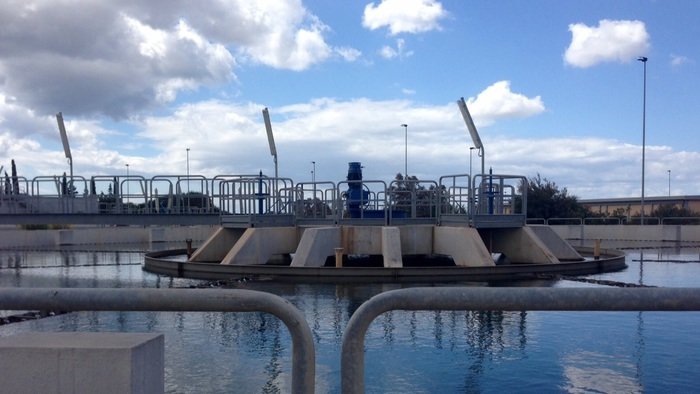 Acqua torbida e manganese nel Nuorese. Abbanoa chiede i danni