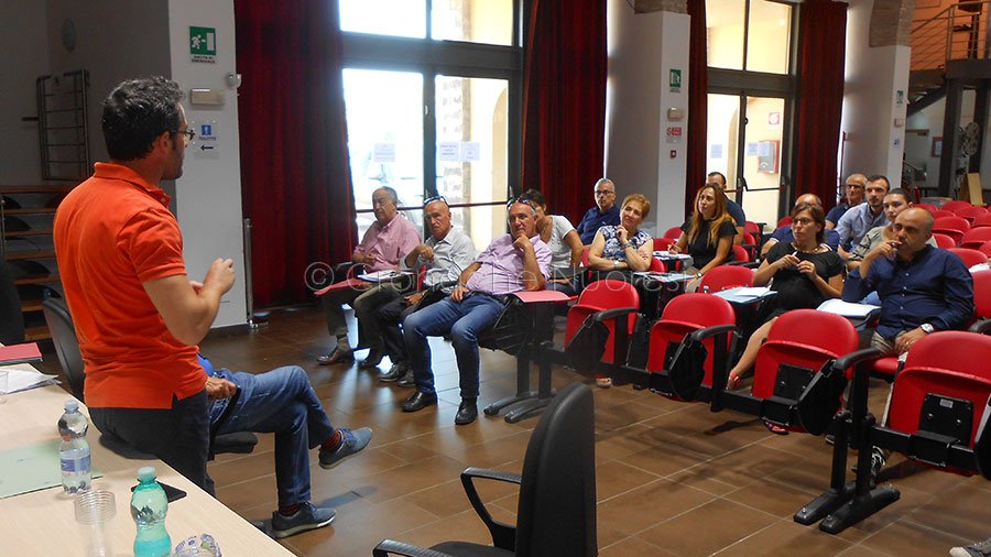 Una trentina di paesi sardi scomparirà a breve: le soluzioni dell’associazione Nino Carrus