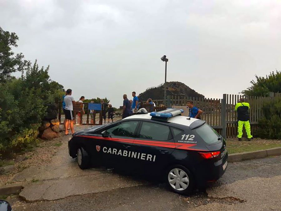Maltempo: 50 turisti bloccati da pioggia e fango dentro il nuraghe di Barumini