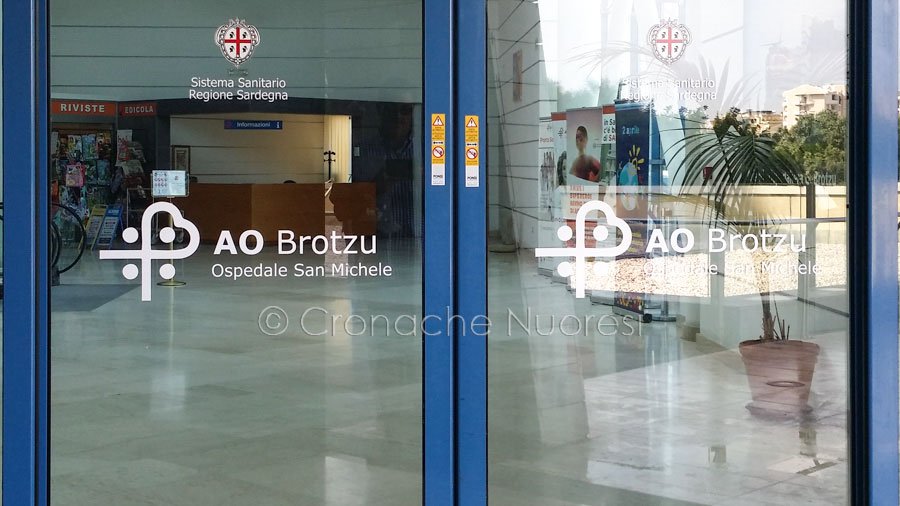 Tortolì. Bimbo di 4 anni cade dalla finestra: è in coma a Cagliari