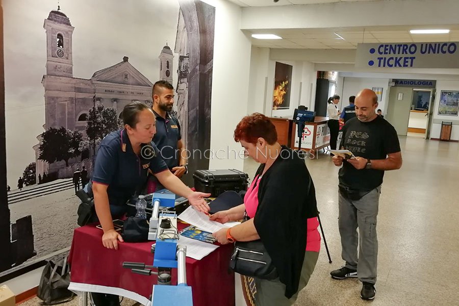 Campagna di sicurezza stradale “EDWARD”: a Nuoro entusiasmo e partecipazione per le lezioni della Polstrada