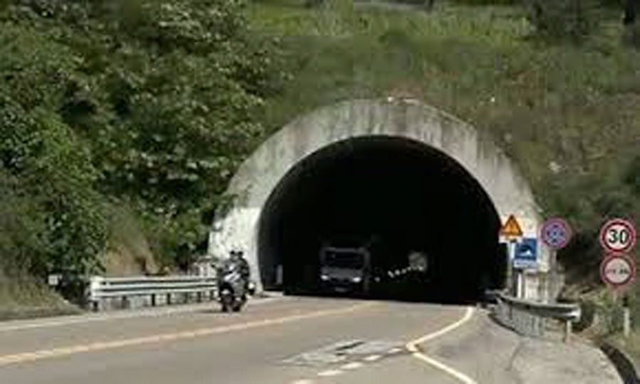 Statale 389. Galleria chiusa per manutenzione: “disagi per gli automobilisti”
