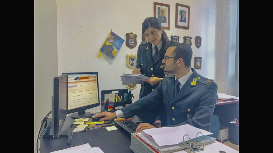 Nuoro. Fallisce nel 2014 ma continua a vendere senza dichiarare al fisco: scoperta evasione da 400mila euro