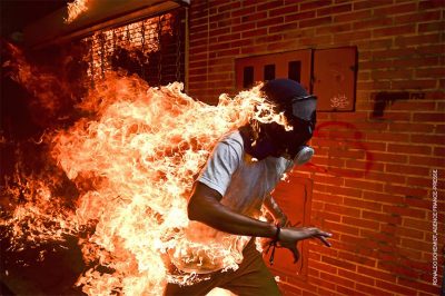 World Press Photo of the Year Winner Ronaldo Schemidt, Agence France Presse Online