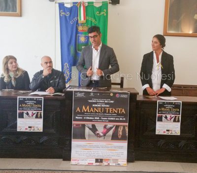 Manu Tenta: la presentazione dell'evento in Comune