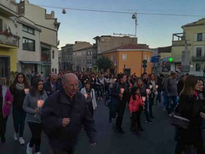 Un momento della fiaccolata per Manuel Careddu
