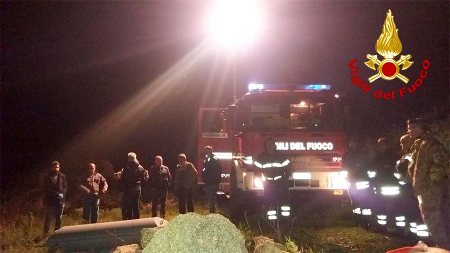 Il recupero del corpo da part dei Vigili del Fuoco