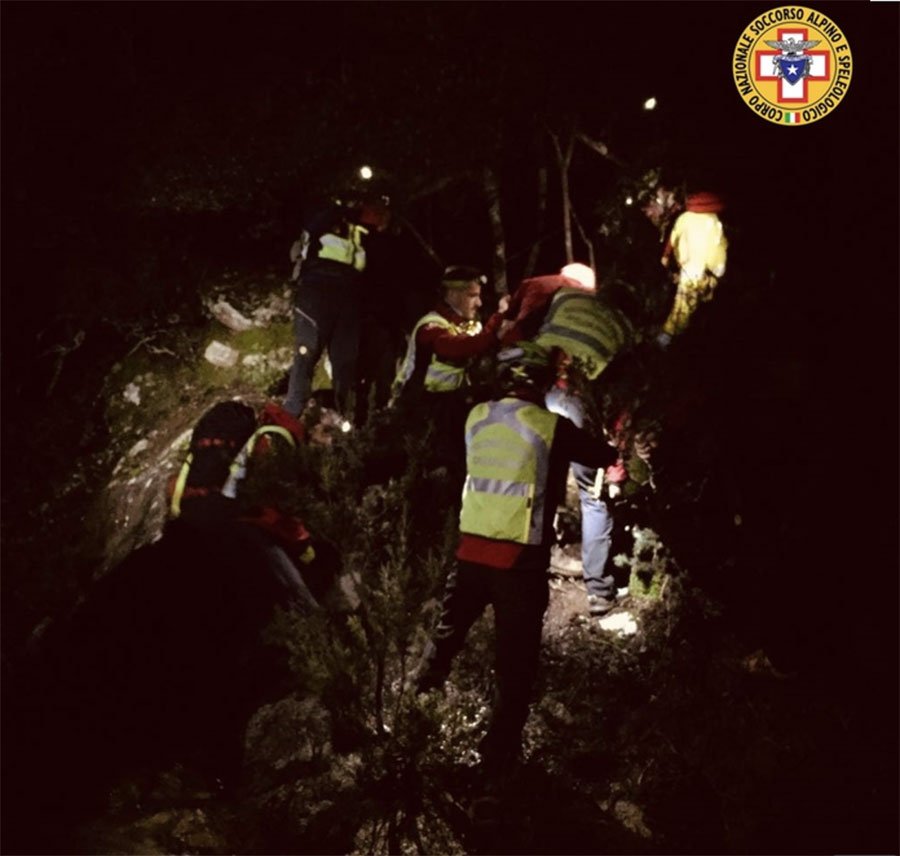 Anziano cercatore di funghi disperso ritrovato nella notte