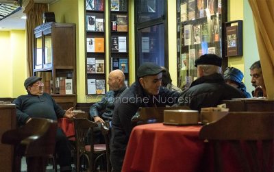 Nuoro, l'interno dello storico Caffè Tettamanzi (© foto S.Novellu - Tutti i diritti riservati)