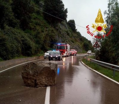 Una frana dovuta al maltempo