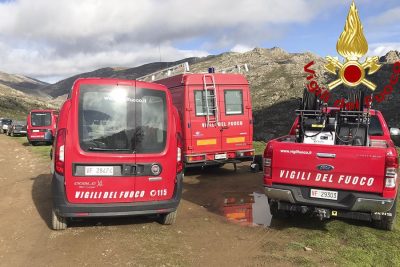 I mezzi dei Vigili del Fuoco impegnati nelle ricerche