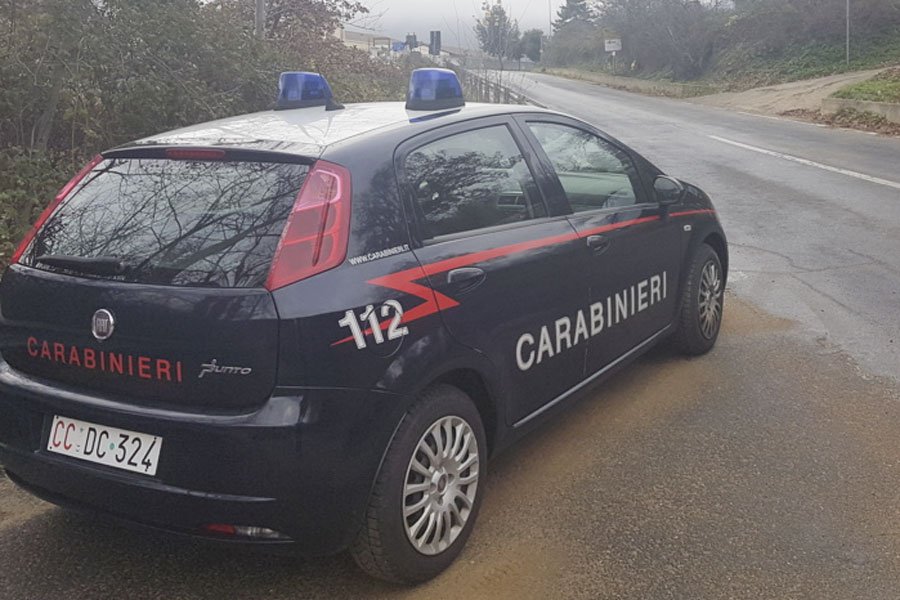 Scontro sulla provinciale: 20enne alla guida positivo alla droga