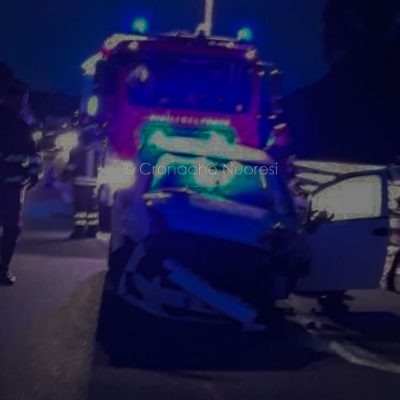 La macchina dopo l'incidente