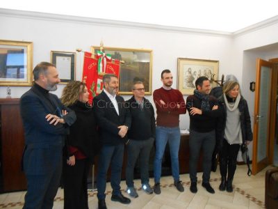 La giunta comunale di Macomer (foto P.G.Vacca)