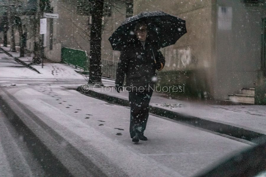 Maltempo: da domani neve, vento e mareggiate in Sardegna