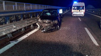 Una delle auto coinvolte nell'incidente sulla 131