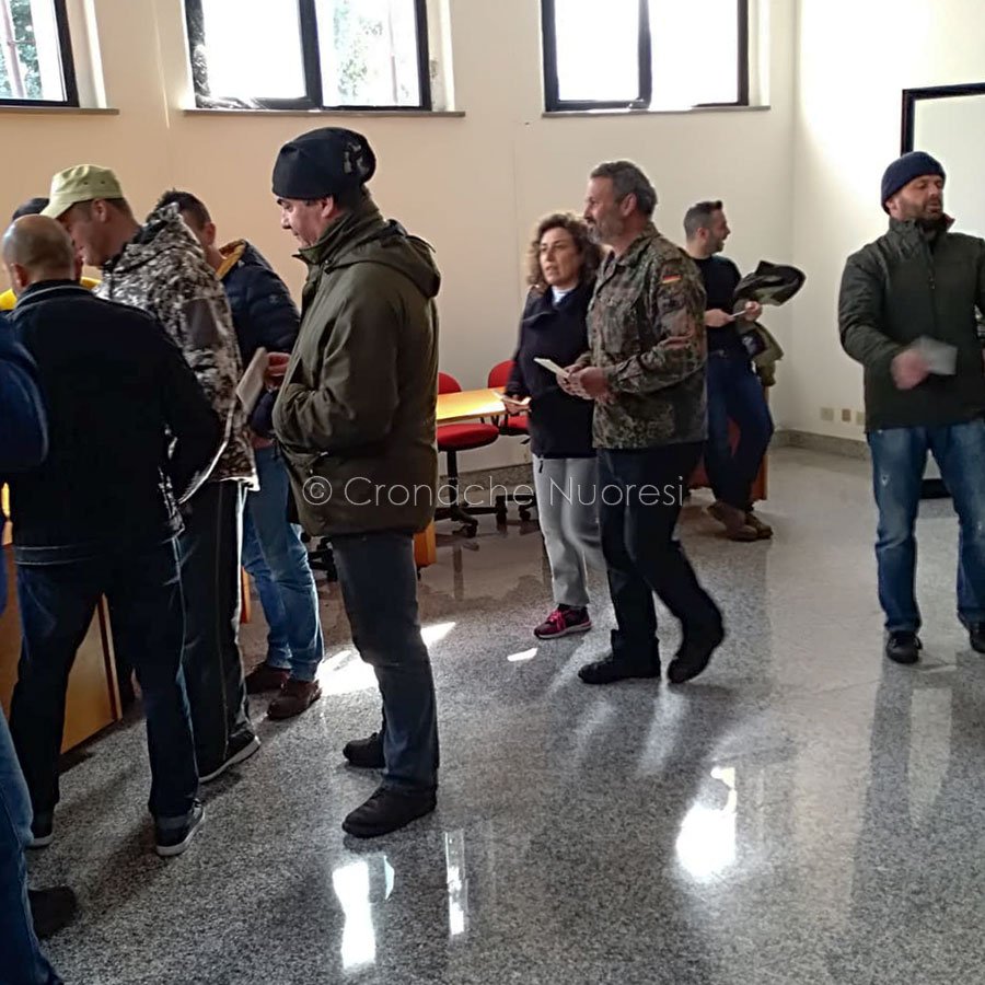 Scano Montiferro, restituzione delle schede elettorali per protesta contro il prezzo del latte