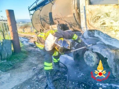 La cisterna data alle fiamme