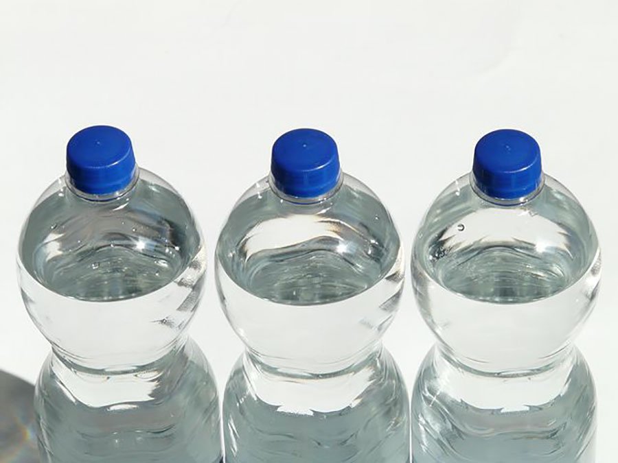 Sospetta contaminazione: sotto sequestro 22mila bottiglie di acqua minerale