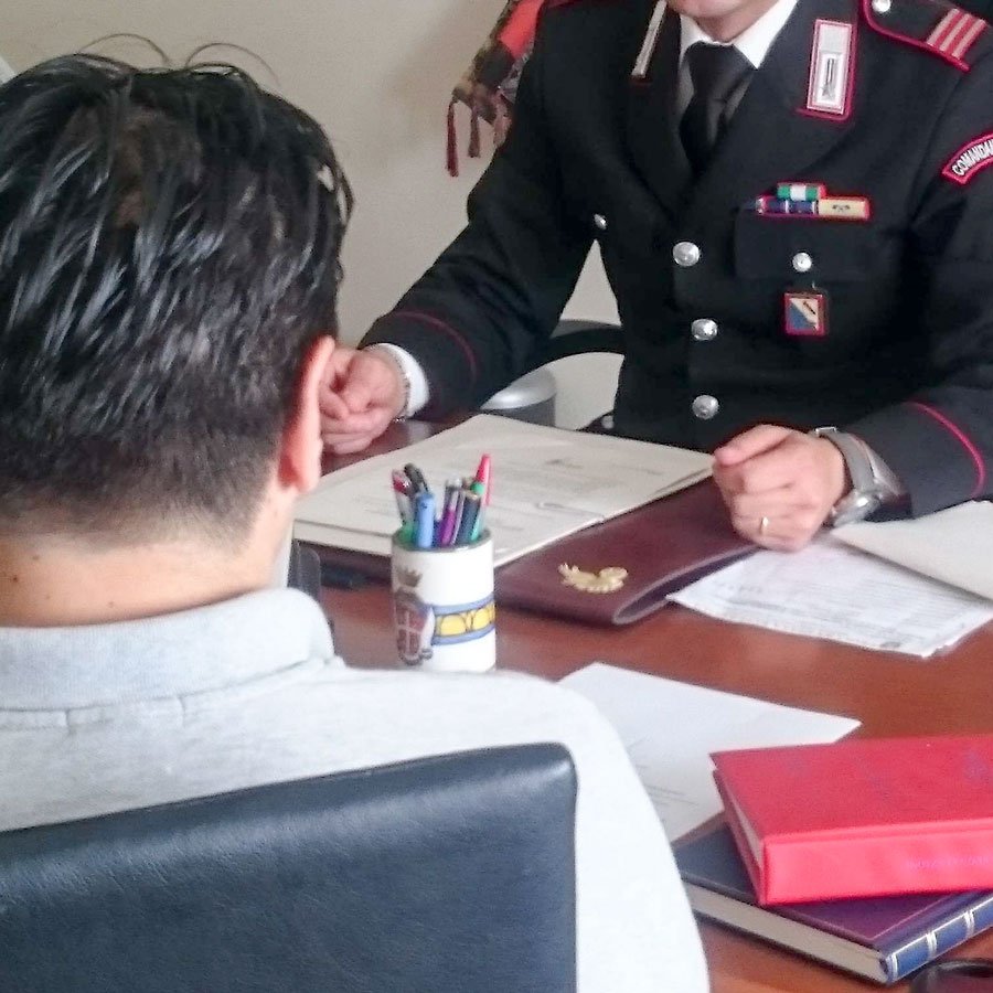 175 euro per uno smart  Watch: truffato online un giovane di Bari Sardo