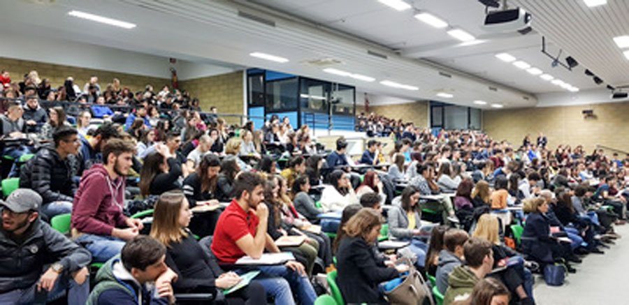 UniStem day.  400 studenti sardi  a confronto sulle cellule staminali