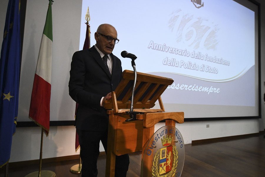Il questore Massimo Alberto Collucci durante il discorso
