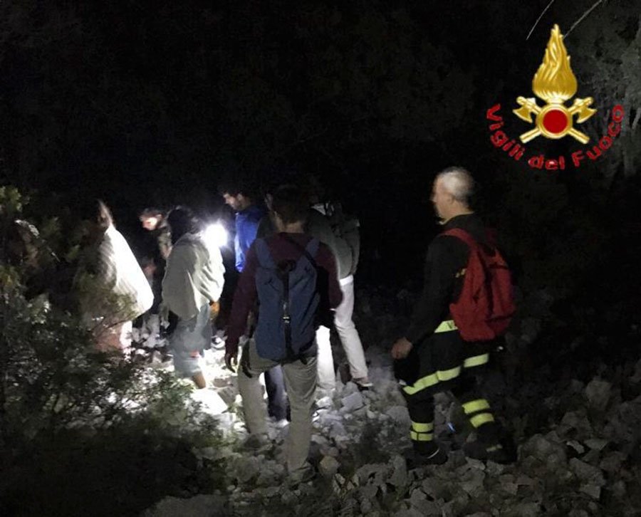 Cala Luna. Otto escursionisti dispersi portati in salvo dai Vigili del fuoco