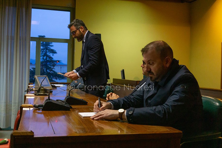 Nuoro condanna il femminicidio (foto S.Novellu)
