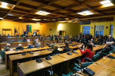 Nuoro condanna il femminicidio (foto S.Novellu)