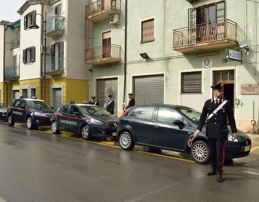 Blitz dei Carabinieri negli ovili del territorio. Rinvenuto materiale altamente esplosivo