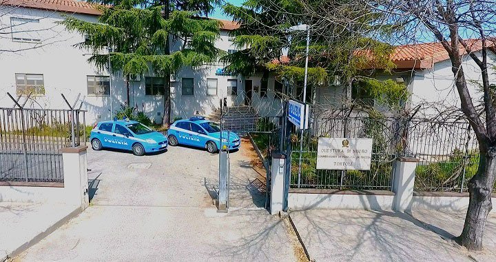 Provocano una rissa alla Festa del gusto: 5 giovani denunciati