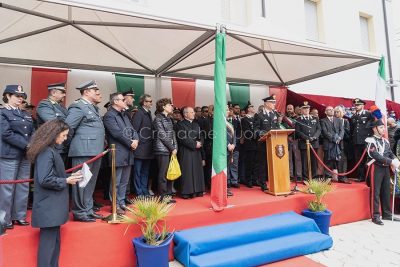 Le autorità presenti all'inaugurazione della nuova caserma Carabinieri dei Orgosolo (foto S.Novellu)
