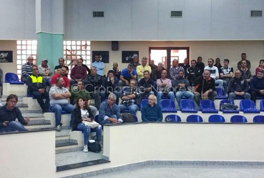 Orosei, incontro sugli attentai agli imprenditori del marmo (foto S.Meloni)