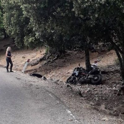 La moto dopo l'incidente