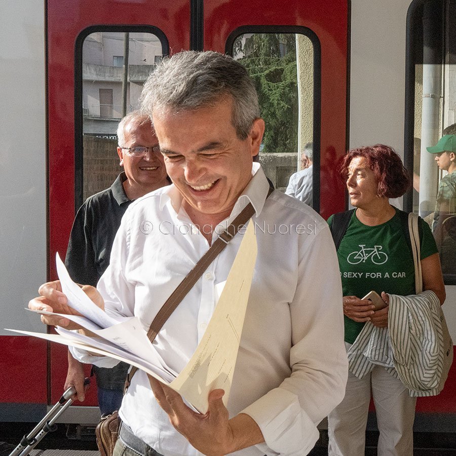 Treni a idrogeno, un’occasione persa per Nuoro? “Con questi binari non si supera la media dei 30 km/h”