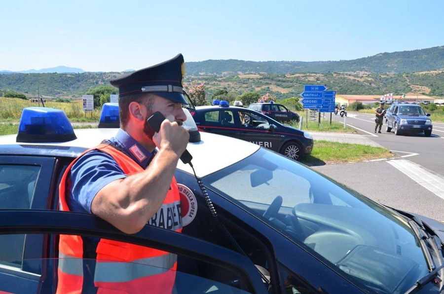 Siniscola: scattano 5 denunce guida in stato di ebbrezza, evasione e armi
