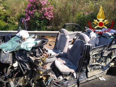 La BMW dopo lo schianto